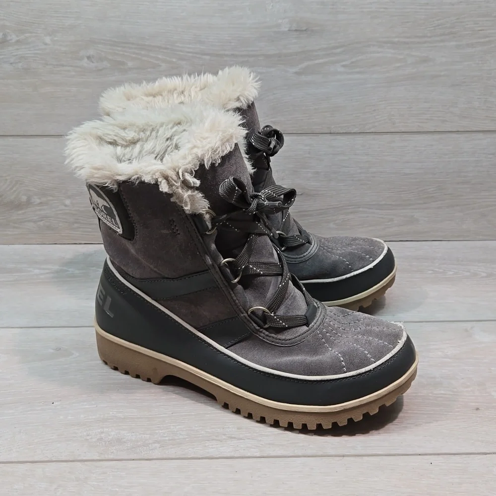 Sorel Women Leather Insulated lined boots shoes sz 9